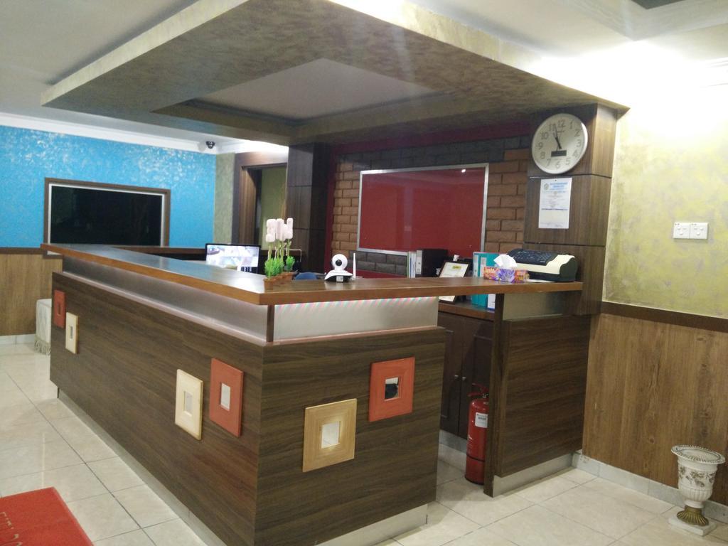 Hotel Cocon أمبانغ المظهر الخارجي الصورة