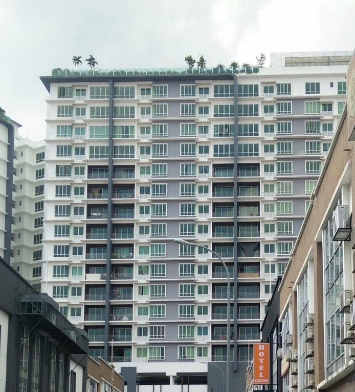 Hotel Cocon أمبانغ المظهر الخارجي الصورة